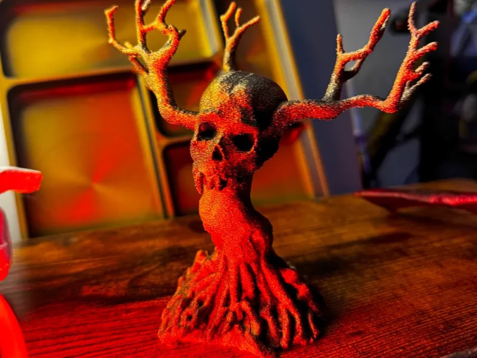 The Roots of Yeegsil